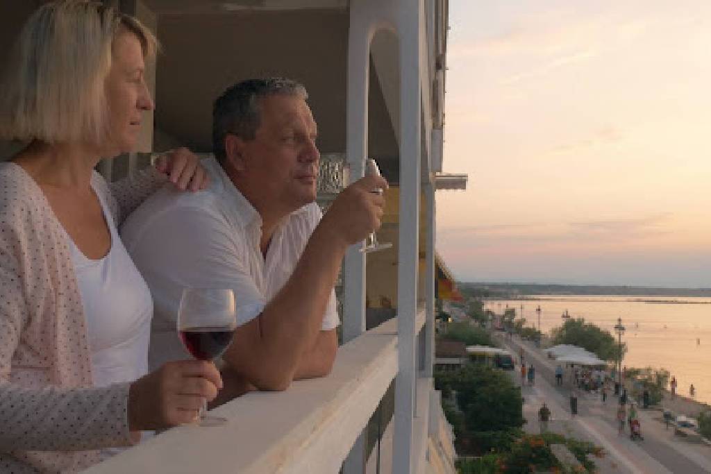 Hire Our Trusted Vacation Home Renovation Contractors Today