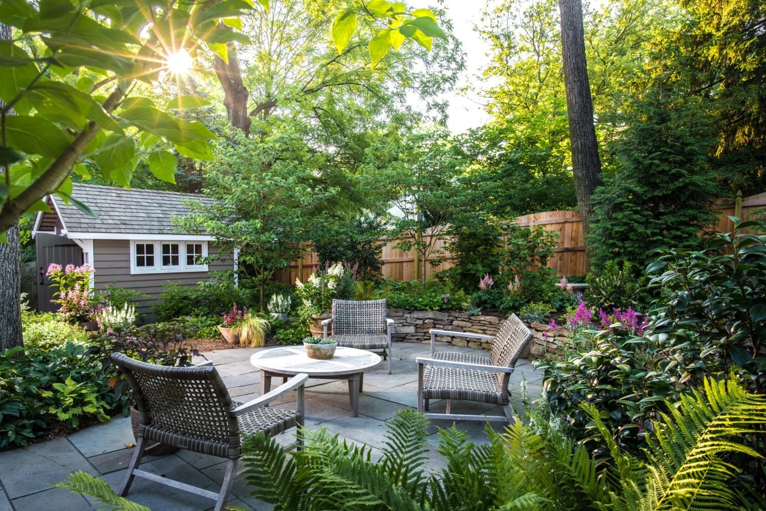 Photo inspiration: How To Create An Outdoor Living Space On A Budget Photo Inspiration