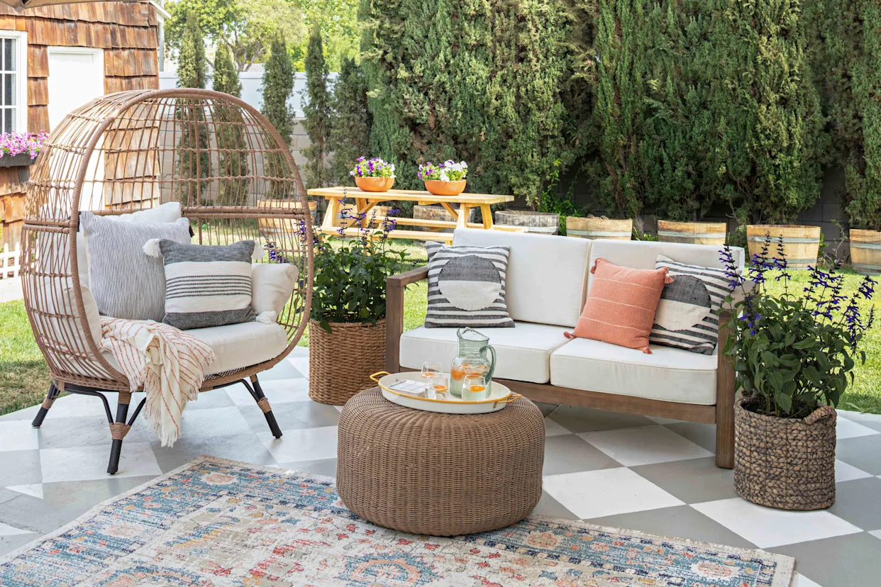 Outdoor Living